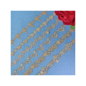 Encaje Dorado con Código <span class=keywords><strong>de</strong></span> Barras, Bordado <span class=keywords><strong>de</strong></span> Estrellas a Máquina, Accesorios DIY <span class=keywords><strong>para</strong></span> Lazos <span class=keywords><strong>de</strong></span> Ropa Infantil, Venta al por Mayor en Stock, 2cm <span class=keywords><strong>de</strong></span> Ancho - Product Image 1