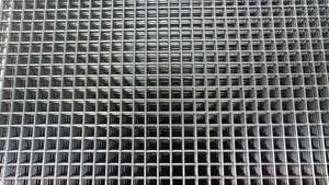 19-Gauge 1/2 inch dệt dây thép hàng rào 24 in. X 50 m Lưới thép mạ kẽm nhúng nóng cho bảo vệ cây vườn - Product Image 3