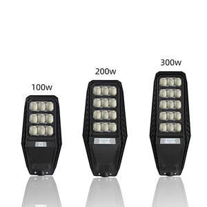 ไฟถนนโซลาร์ LED กันน้ำ IP66 1000W 1200W 1500W 1800W ตัวเรือนอะลูมิเนียม แบตเตอรี่ลิเธียมไอรอนฟอสเฟต สำหรับถนนและสวน - Product Image 2