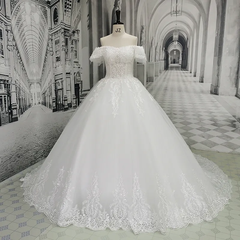 AmL 6843 vintage wedding dress 2021 Ball Gown bridal collection set Formal Elegant Floor-length Famous lace modest romantic gown