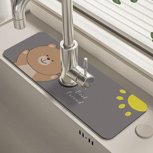 Tapete para fregadero de cocina Bear, diseño de dibujos animados, rectangular, impermeable, para uso doméstico - Product Image 2