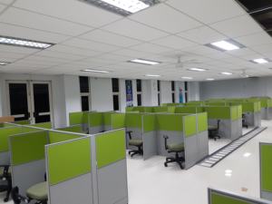 Centro de llamadas de fábrica de 25 años, 10 estaciones de trabajo, escritorio, muebles de oficina, cubículo de oficina, mesa de estación de trabajo de oficina - Product Image 2