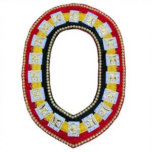 Cadena de Solapa Masónica de Lujo de Primera Calidad, Personalizable, con Pin de Seguridad Dorado, Diseño Magnético con Bordado Impreso en 3D - Product Image 3