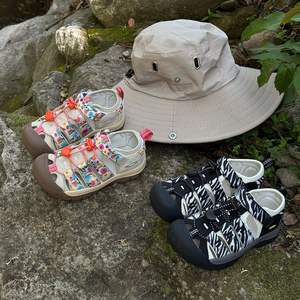 Sandales d'été pour enfants, nouveau style, fermeture Velcro, color block, 2025, chaussures d'extérieur à bout fermé pour garçons et filles, protection des orteils - Product Image 4