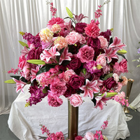 Bestseller 70 cm Durchmesser Fuchsia-Rosa Vollständig mit Lilien Besetzter Künstlicher Seidenblumenball als Tischdekoration für Hochzeiten