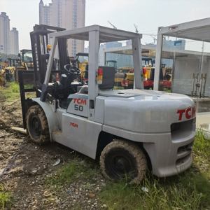 Chariot élévateur d'occasion JAPAN TCM FD50T9 5 tonnes, chariot élévateur d'occasion tcm Fd50t9 pour entrepôt à Shanghai - Product Image 4