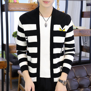 2021 primavera autunno stile coreano <span class=keywords><strong>Cardigan</strong></span> in maglia di cotone stampato <span class=keywords><strong>Slim</strong></span> <span class=keywords><strong>Fit</strong></span> alla moda capispalla sottile per l'inverno - Product Image 4