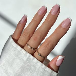 <span class=keywords><strong>Uñas</strong></span> Postizas Glamnetic - Estilo Francés Elegante |   <span class=keywords><strong>Uñas</strong></span> postizas cuadradas medianas con moderna punta francesa micro, calidad de salón |   15 Tamaños - 30 - Product Image 1