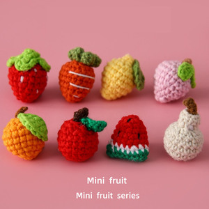 Mini handmade móc Trái Cây Rau Đồ chơi Quà Tặng Sợi trang trí nội thất handmade Crochet thực phẩm bán buôn dâu tây - Product Image 1