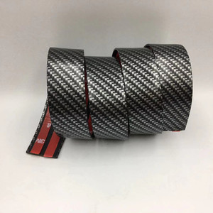 Autocollant <span class=keywords><strong>de</strong></span> protection <span class=keywords><strong>de</strong></span> <span class=keywords><strong>seuil</strong></span> <span class=keywords><strong>de</strong></span> <span class=keywords><strong>porte</strong></span> <span class=keywords><strong>de</strong></span> voiture en caoutchouc noir en fibre <span class=keywords><strong>de</strong></span> carbone avec garniture rouge, durable, flexible, universel, anti-collision, adhésif 3M, DIY - Product Image 5