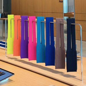 กระเป๋าโทรศัพท์ถักแบบปรับแต่งได้ สีพื้น สะพายข้าง พกพาสะดวก สำหรับการเดินทางพักผ่อน ฤดูหนาว 2023 - Product Image 4