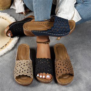 Nuove Ciabatte da <span class=keywords><strong>Donna</strong></span> con Plateau e Suola Spessa, in Pelle PU, con Cinturino Largo Incrociato e Punta Aperta, Design Floreale Intagliato, per la Spiaggia - Product Image 6