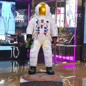 Figura de astronauta Libit, escultura artística hecha a mano en fibra de vidrio para exhibición en el hogar u oficina. - Product Image 1