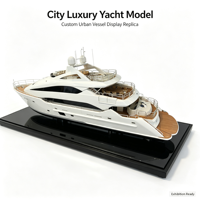 Maquette de yacht de luxe personnalisée avec coque blanche, hublots noirs, pont en bois et support miroir