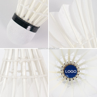 Volants de badminton durables en gros, logo personnalisé, avec plumes d'oie et liège naturel, volants de compétition professionnels