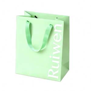 Sacs en papier cadeau de luxe colorés personnalisés, parfaits pour l'emballage festif et commercial, améliorant l'image de marque avec un look vibrant - Product Image 3