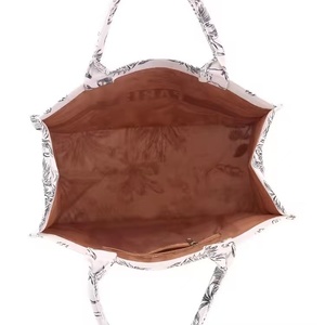 Sacs fourre-tout en <span class=keywords><strong>toile</strong></span> <span class=keywords><strong>de</strong></span> coton <span class=keywords><strong>Toile</strong></span> <span class=keywords><strong>de</strong></span> <span class=keywords><strong>Jouy</strong></span> en gros, imprimé Paris, motif tropical noir et blanc, style français, sac <span class=keywords><strong>de</strong></span> courses réutilisable - Product Image 4