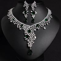 Parure de bijoux de mariée en zircon, style européen et américain, élégante, polyvalente et haut de gamme, comprenant boucles d'oreilles et colliers.