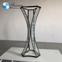 ZT-538 Dernière conception centre pièces d'or avec décor de fleurs centres de table pour la table de mariage avec cristal