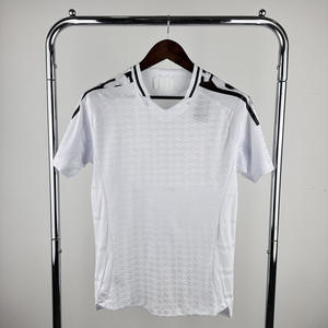 Maillots de football de la série Royal Retro <span class=keywords><strong>Madrid</strong></span> OEM avec impression Raul Ronaldo Zidane Bel, uniforme de football en gros - Product Image 1