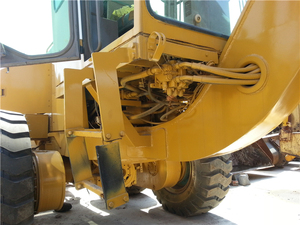 รถเกรดเดอร์มือสองพร้อมใบมีดขูด CAT 12G Caterpillar สำหรับปรับระดับพื้นดิน ใบมีดตักดิน บูลเกรดเดอร์ เครื่องจักรก่อสร้างทางเท้า - Product Image 5