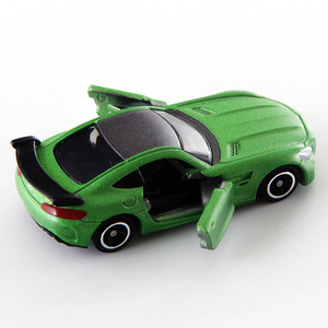 โมเดลรถสปอร์ต Tomica Diecast TOMY สเกล 1:64 รุ่น GTR พร้อมประตูเลื่อน/เปิดได้ 2 บาน สีเขียว ทำจากยางและพลาสติก - Product Image 4