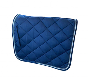 Tapis de selle western premium pour cheval, portable et en feutre de qualité supérieure, avec design classique en cuir - Product Image 1