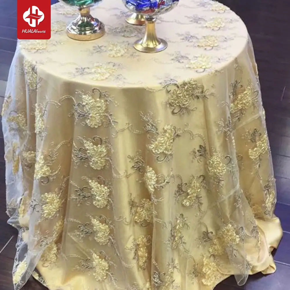 132 "호화스러운 결혼식을 위한 메시 테이블 피복에 둥근 샴페인 상아빛 레이스 자수