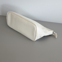 Pochette trapézoïdale en PU grain litchi blanc, à large ouverture, personnalisable avec logo, résistante à l'eau, pour femme, idéale pour les voyages