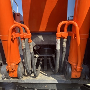 ZX200-3G de ZX200-3 de pelle de terrassement d'excavatrice moyenne de ZX240-3 de Hitachi d'excavatrice d'occasion originale du Japon avec la pompe de moteur de noyau - Product Image 4