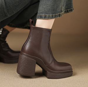 Botas de nieve casuales y a la moda para mujer, con tacón de 5 cm, cierre de cordones y plantilla de PU, que realzan la altura. - Product Image 5
