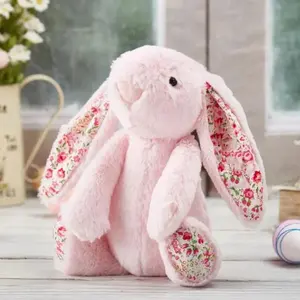 Venta al por mayor Decoraciones de Pascua Conejito de peluche Conejo de orejas largas Animal de peluche