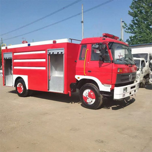 Nieuw Schuim Brandweerwagen Watertank Met <3000l Capaciteit 20M Werkhoogte Voor Brandbestrijding In Fabrieken Mijnen Bossen Havens En Werven - Product Image 6
