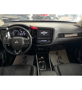 มิตซูบิชิ เอาท์แลนเดอร์ CVT ปี 2020 มือสอง รถ SUV 5 ประตู 5 ที่นั่ง เครื่องยนต์เบนซิน 2.0 ลิตร ล้อแม็ก R18 เบาะผ้า เกียร์อัตโนมัติ พวงมาลัยซ้าย - Product Image 6