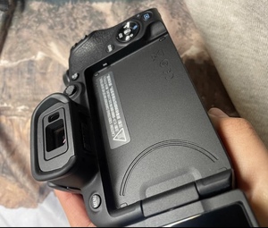 Appareil photo numérique professionnel <span class=keywords><strong>Canon</strong></span> <span class=keywords><strong>R10</strong></span> en gros, format APS-C CMOS - Product Image 4