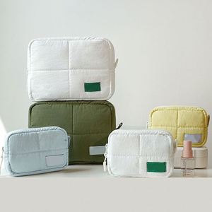 Portable Travel Wash Bag, Large Capacity <b>Toiletry</b> <b>Storage</b> Bag for Bathroom & Trip - Product Image 1