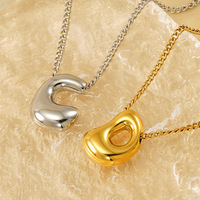 Mignon Ballon Bulle Lettre Pendentif En Acier Inoxydable Collier À La Mode Filles À La Mode Populaire Collier Accessoires