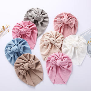 Liquidation vente bébé nouvelles couleurs côtelé Turban couleur unie Super doux bébé Turbans automne hiver grand arc bébé cheveux accessoires - Product Image 2