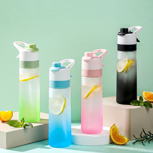 700ML PC Food Grade Spray Water Bottle Summer Student Fitness Portable Large Capacity Sports Bottle Cycling <b>Cup</b> - Product Image 1