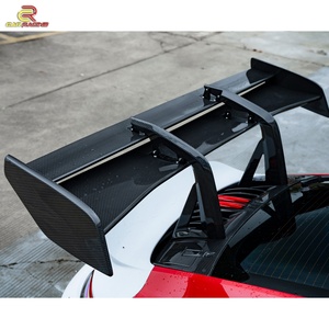 ชุดแต่งตัวถังคาร์บอนไฟเบอร์แบบกึ่งแห้งสไตล์ GT3 RS พร้อมกันชนหน้า-หลัง สปอยเลอร์ ฝากระโปรง สำหรับ Porsche Carrera S 992 911 ปี 2018-2024 - Product Image 6