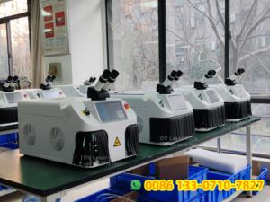 Machine de soudage au laser pour atelier de bijouterie, pour la réparation <span class=keywords><strong>d</strong></span>'objets en métaux précieux comme l'or, l'argent, le platine - Product Image 4