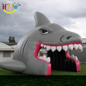 Customized high quality inflatable marine animal theme park shark arch inflatable football tunnel