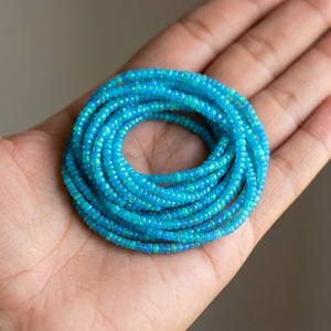 Vente en gros de pierres précieuses d'opale naturelle faites à la main, taillées en ovale, 2*3-12*14mm, effet chromatique, pour la fabrication de bijoux - Product Image 6