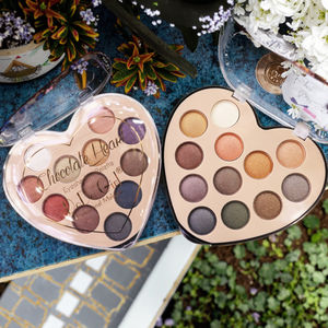 <span class=keywords><strong>Paleta</strong></span> de Sombras de Ojos DODOGIRL de 12 Colores con Acabado Brillante Mineral, Alta Pigmentación, Resistente al Agua, en Forma de Corazón de Chocolate, para Uso Diario - Product Image 4