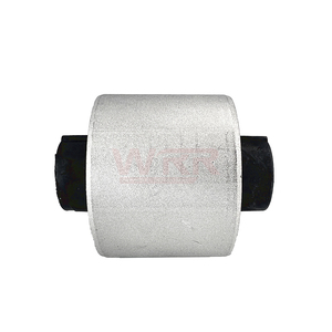 31106786951 31106786952 Silentbloc de bras de suspension pour BMW F10 F02 535i 740Li, coussinet de poussée en caoutchouc pour suspension avant inférieure - Product Image 1