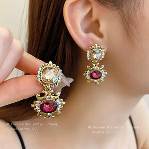 Ensemble de colliers vintage en alliage avec strass en cristal et coutures carrées, style cour, chaîne à maillons exquise, pour <span class=keywords><strong>femme</strong></span>, style ancien transfrontalier - Product Image 5