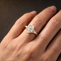 Bague de fiançailles en diamant de laboratoire certifié IGI, taille marquise, avec pierres latérales en forme de poire, bijoux personnalisés en argent sterling 925 plaqué or