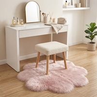 Tapis en fausse fourrure nuageuse à faible perte de poils, doux et moelleux, idéal pour la coiffeuse, la chambre ou la décoration de baie vitrée - Offre Spéciale