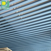 Modernas Placas de Techo Extensibles Lineales de Aluminio, Techo Falso Suspendido para Hoteles y Edificios de Oficinas