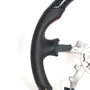 Volant en fibre de carbone pour Chevrolet <span class=keywords><strong>Corvette</strong></span> <span class=keywords><strong>C5</strong></span> Z06 <span class=keywords><strong>1997</strong></span> 1998 1999 2000 2001 2002 2003 2004 - Product Image 5